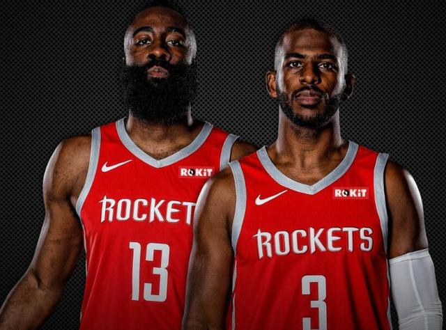 看老乡？西班牙和皇马传奇射手劳尔现场观看维拉vs阿森纳（劳尔现身维拉vs阿森纳看台：皇马传奇或为西班牙同胞助威？）