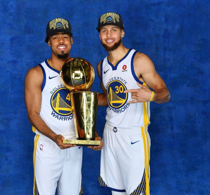 比塞克：参加世界杯是我的最大目标；无视转会传闻专注于国米（比塞克：冲击世界杯是我的首要目标，不理会转会传言全心投入国米）