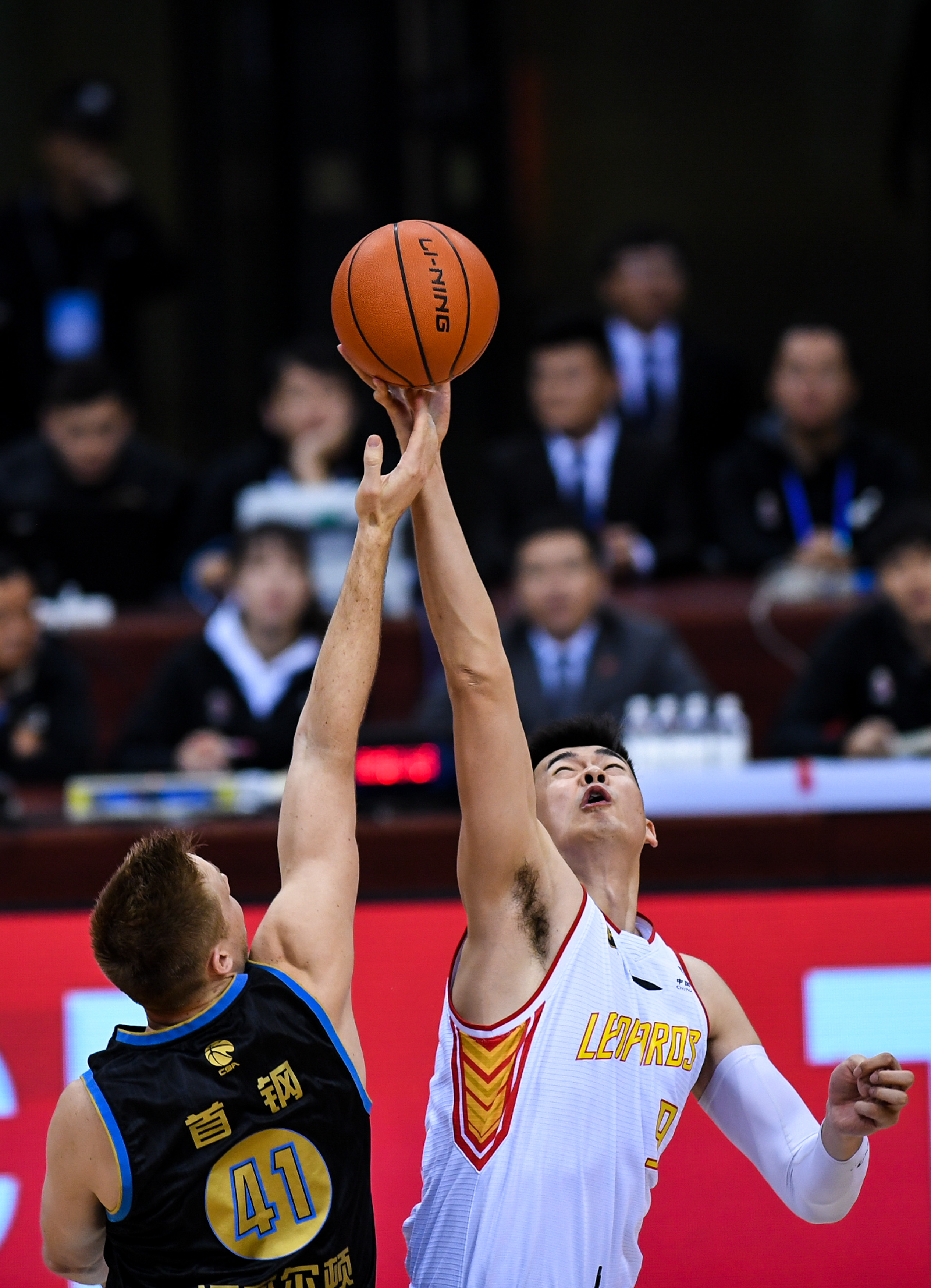 成都蓉城无缘冠军，说几句不中听的话（成都蓉城无冠收官，几句逆耳忠言）