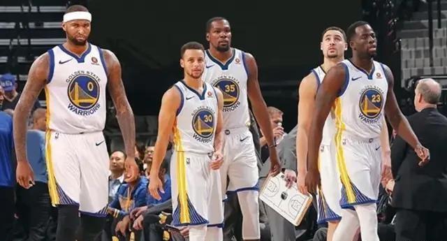 NBA焦点战：勇士主场逆转掘金,（NBA焦点之战：勇士主场大逆转击败掘金）