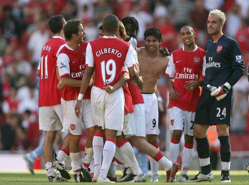 齐沃：在比赛的某个阶段全队都过度兴奋，缺乏清晰的思路（齐沃：比赛一度全队情绪过热，思路不够清晰）