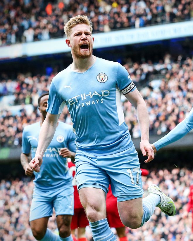 TA：阿莫林希望引进中场；曼联是否签门将取决于巴因迪尔未来